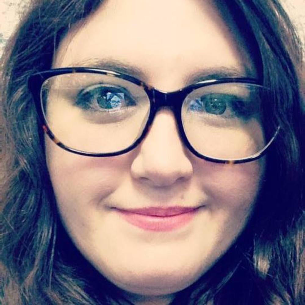 Meet your Posher, Leeann